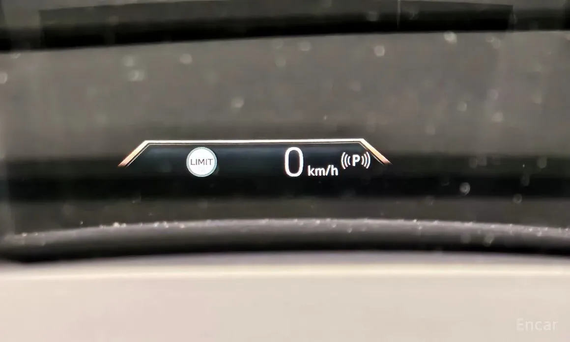 BMW 2 Series 2022 220i Luxury