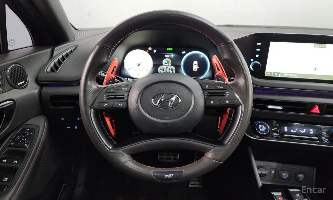 Фото 13 - Hyundai Sonata