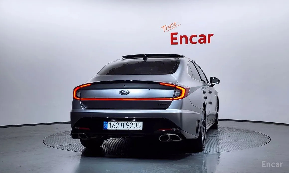 Фото 4 - Hyundai Sonata