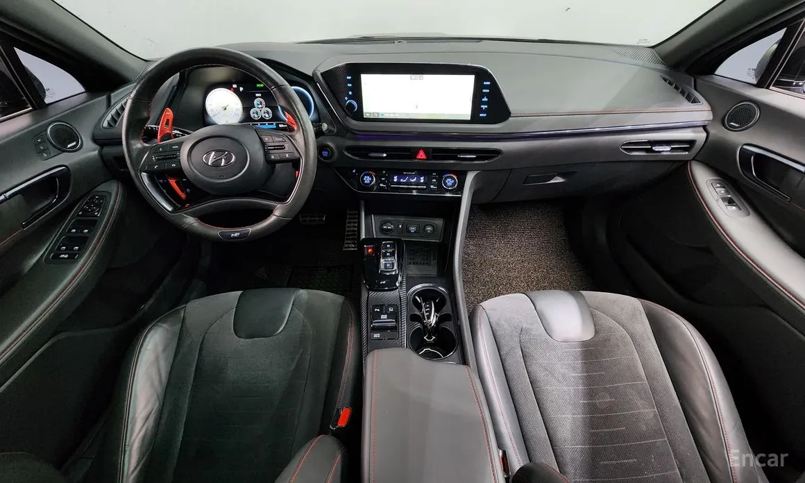 Фото 7 - Hyundai Sonata