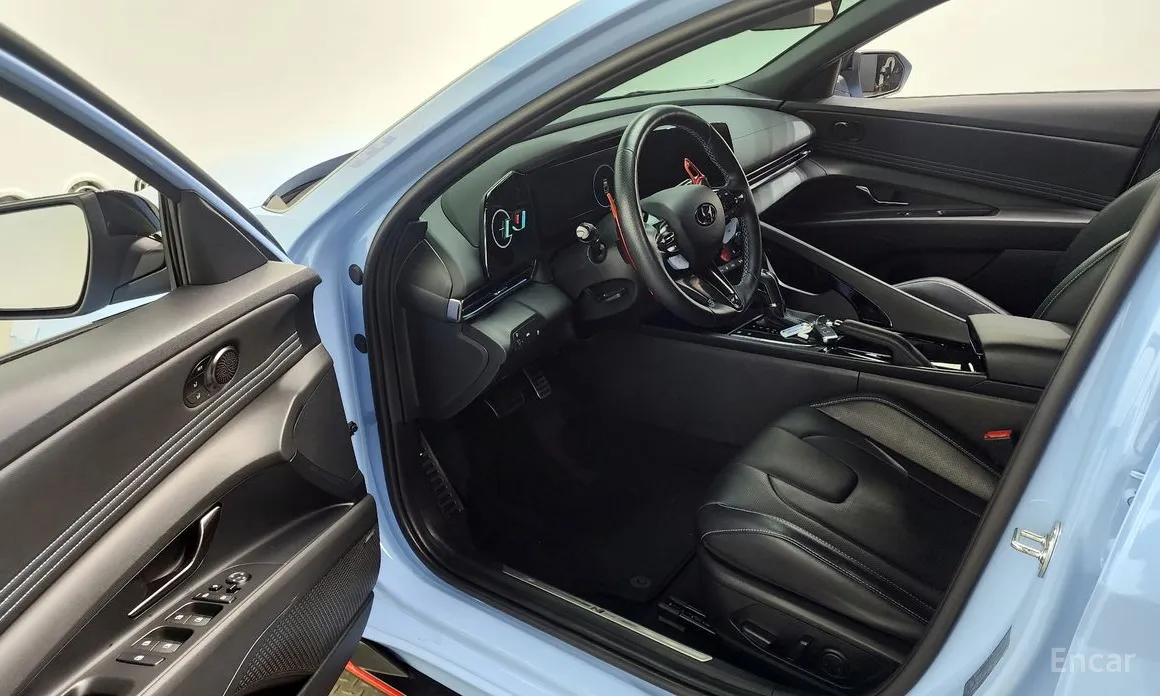 Фото 10 - Hyundai Avante