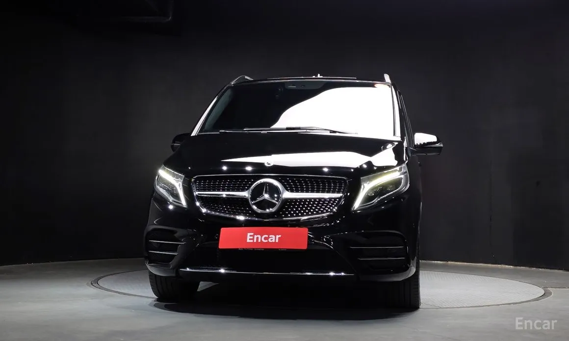 Фото 3 - Mercedes-Benz V-Class