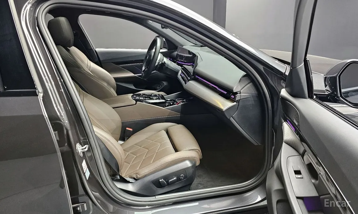 Фото 11 - BMW 5 Series