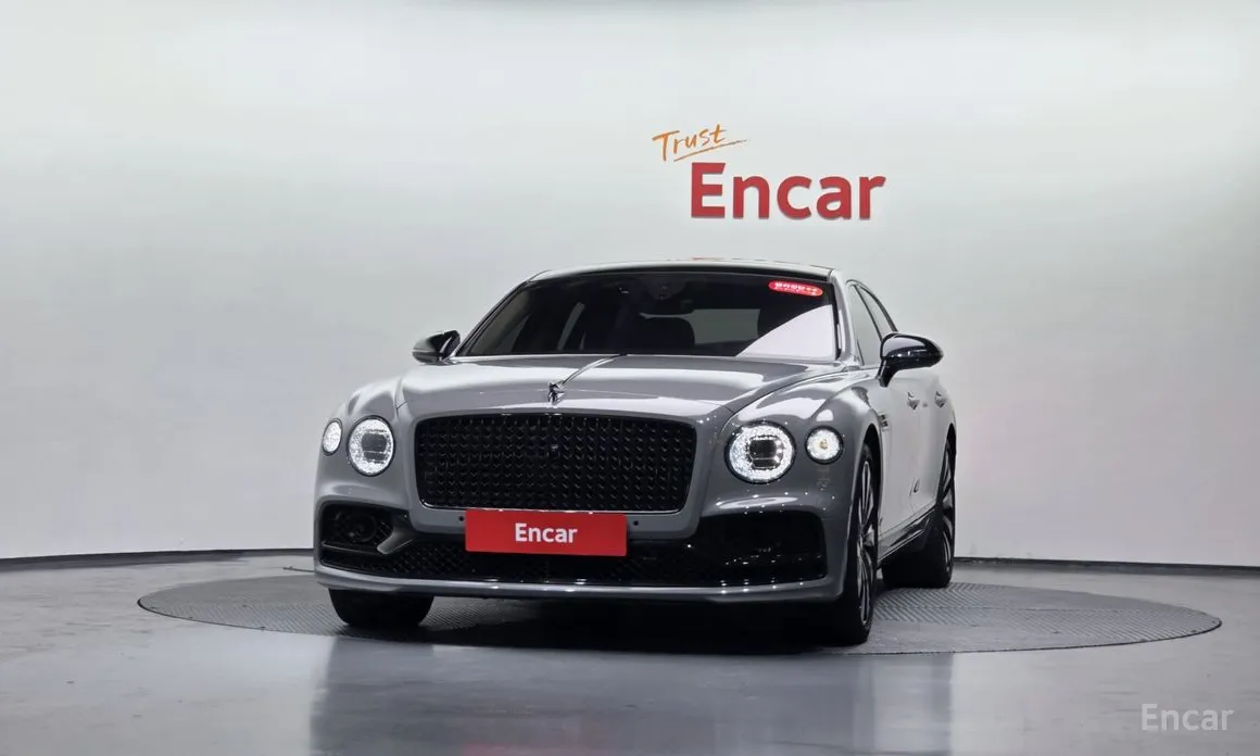 Фото 3 - Bentley Flying Spur
