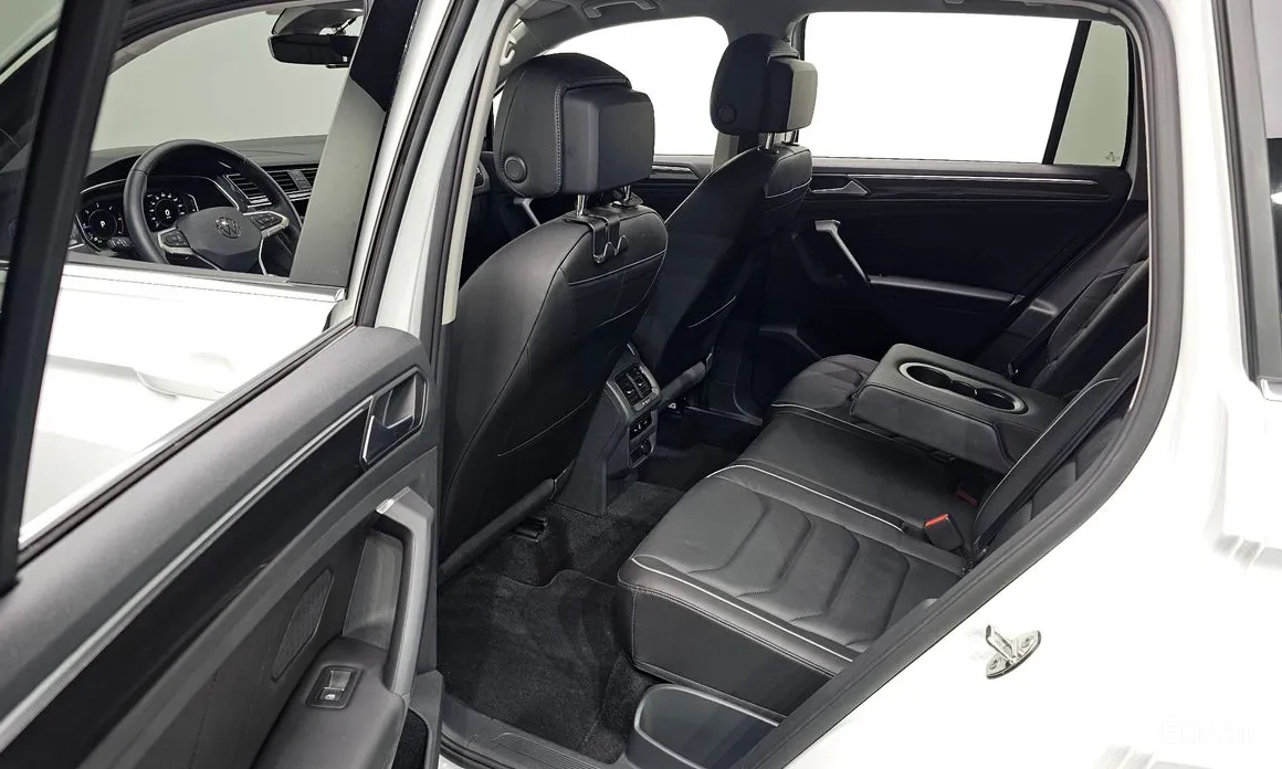 Фото 11 - Volkswagen Tiguan