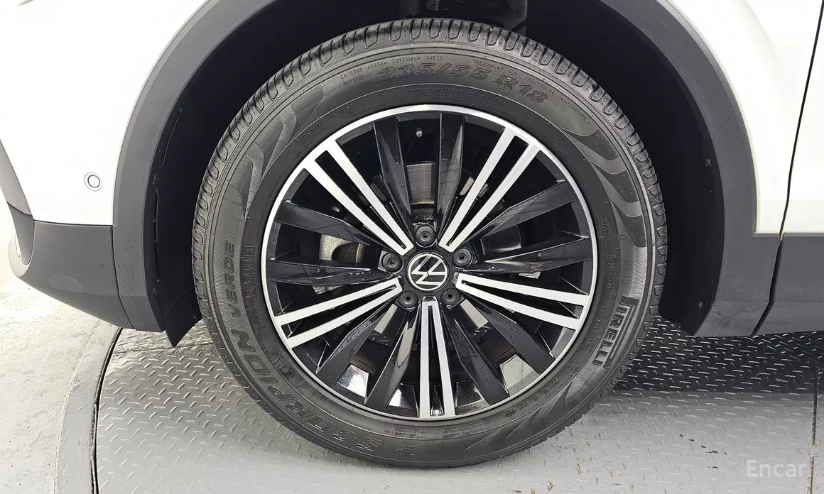 Фото 5 - Volkswagen Tiguan