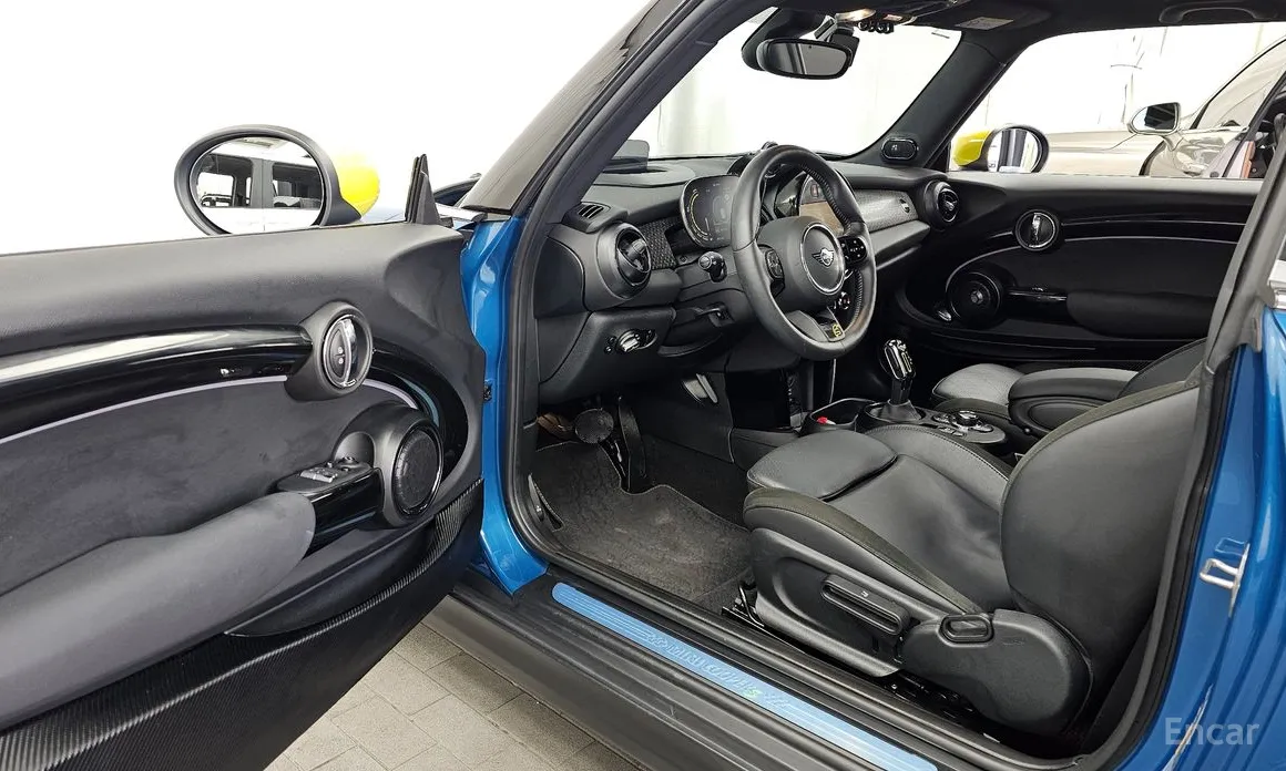 Фото 10 - Mini Cooper