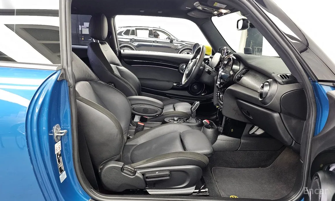 Фото 11 - Mini Cooper