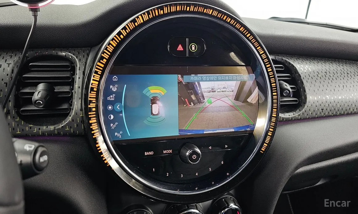 Фото 15 - Mini Cooper