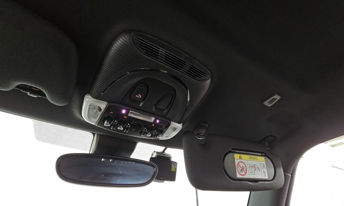 Фото 18 - Mini Cooper