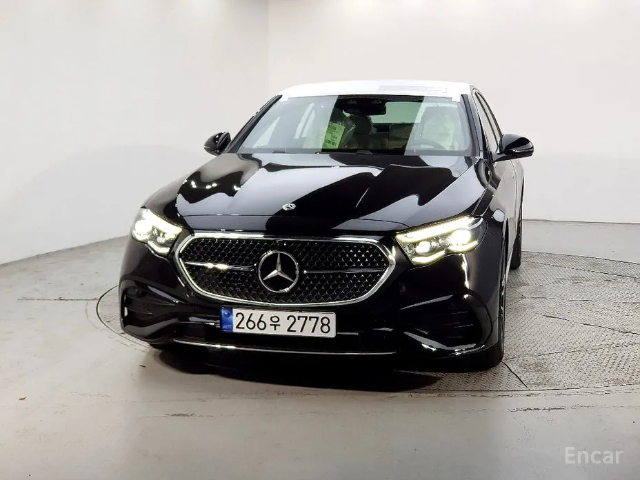 Фото 2 - Mercedes-Benz E-Class