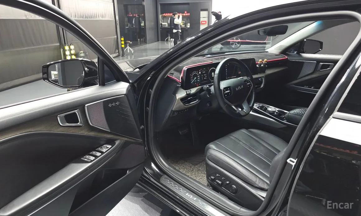 Фото 10 - Kia K8