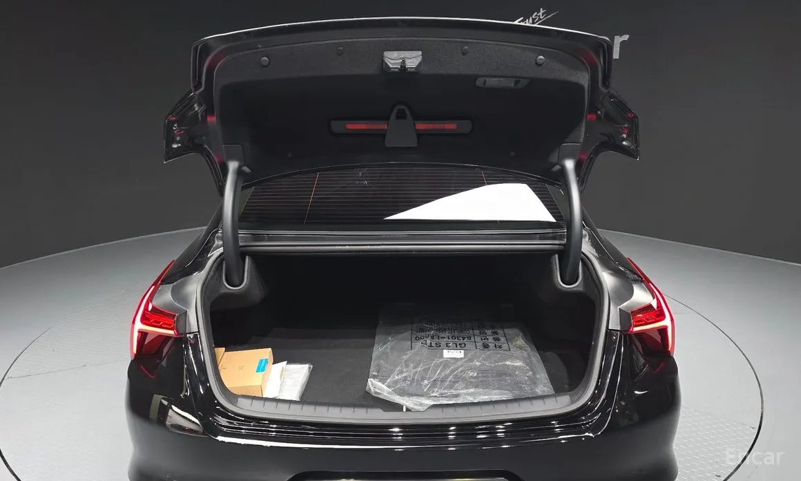 Фото 20 - Kia K8