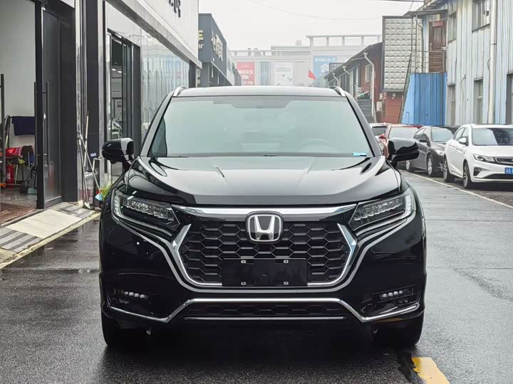 Фото 2 - Honda UR-V