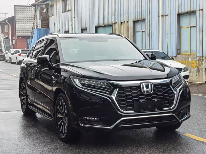 Фото 3 - Honda UR-V