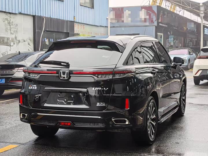 Фото 7 - Honda UR-V