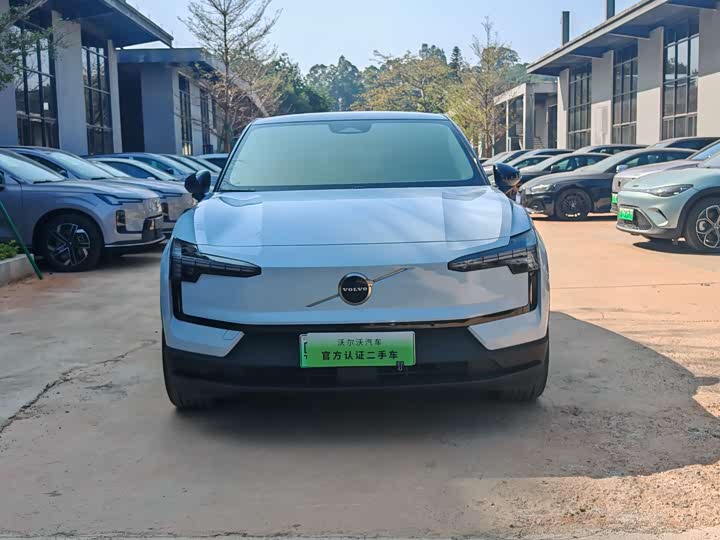 Фото 2 - Volvo EX30