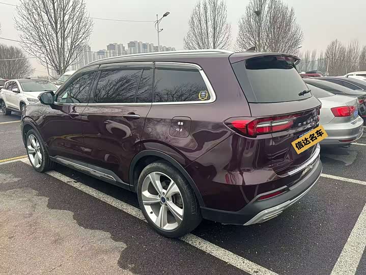 Фото 9 - Ford Equator