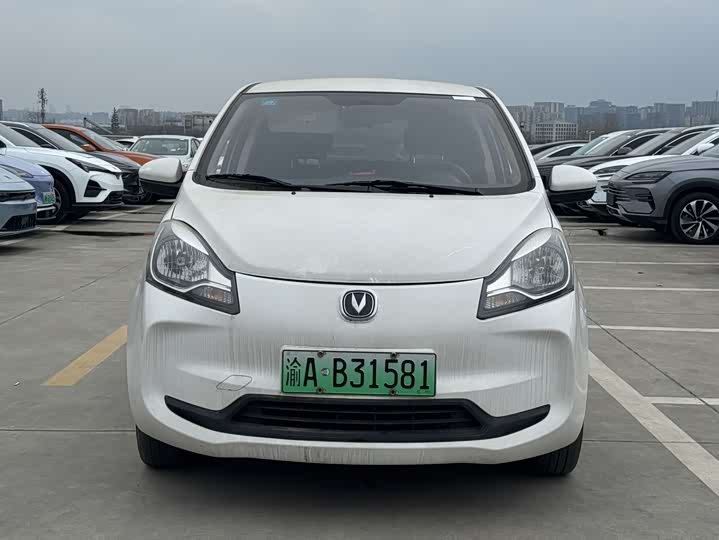Фото 2 - Changan BenBen E-Star