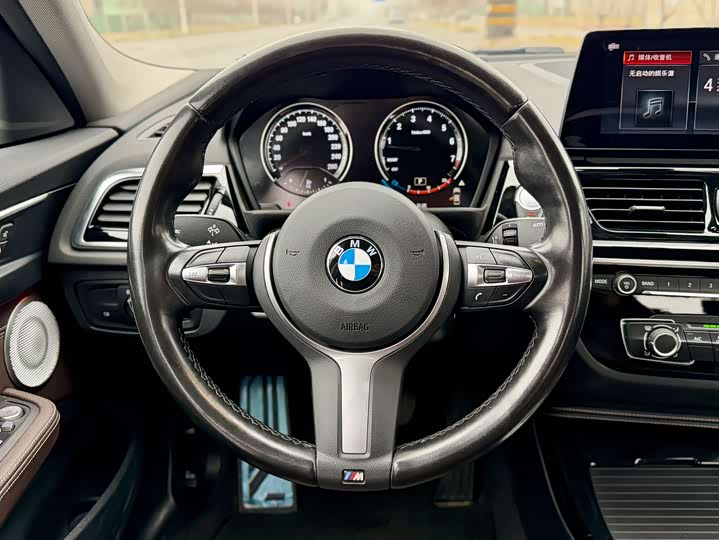 Фото 6 - BMW 1 Series