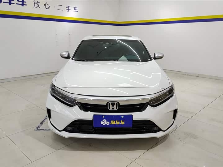 Фото 2 - Honda Inspire