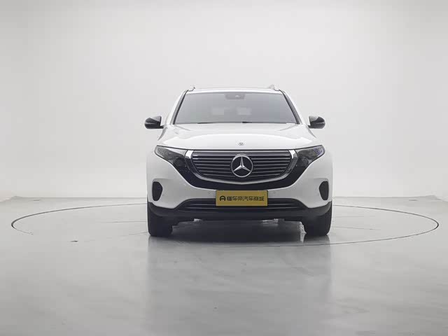Фото 2 - Mercedes-Benz EQC