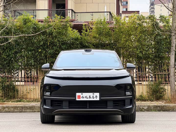 Фото 2 - LiXiang L9