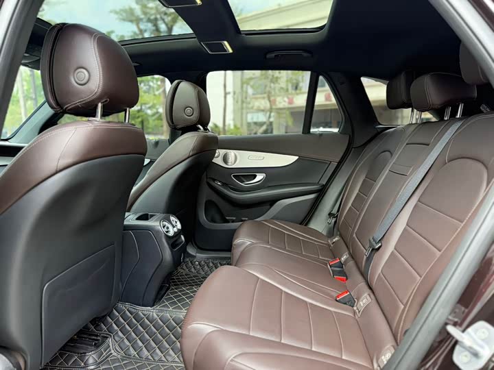 Фото 7 - Mercedes-Benz GLC-Class