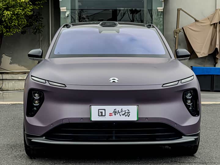 Фото 2 - Nio EC6