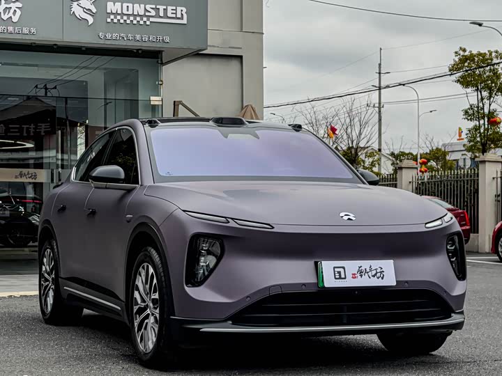 Фото 3 - Nio EC6
