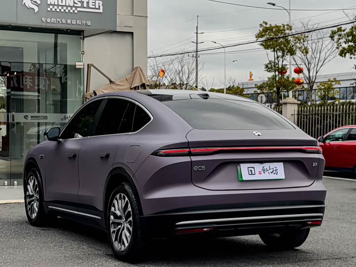 Фото 6 - Nio EC6