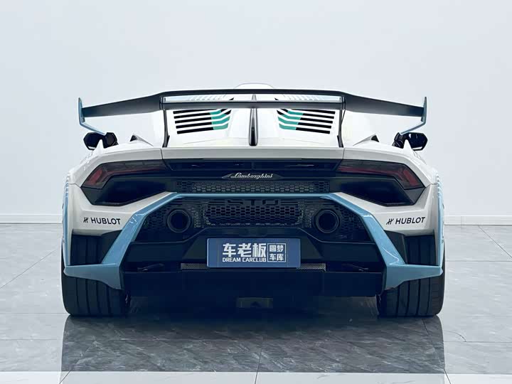 Фото 5 - Lamborghini Huracán