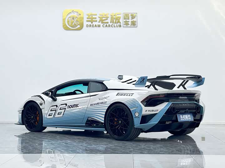 Фото 6 - Lamborghini Huracán