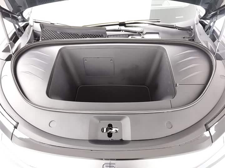 Фото 6 - BYD Tang L