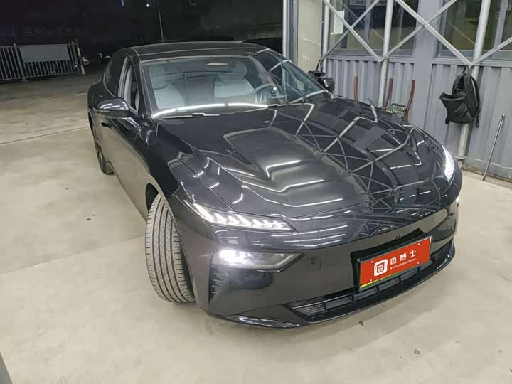 Фото 2 - Dongfeng Yipai eπ 007