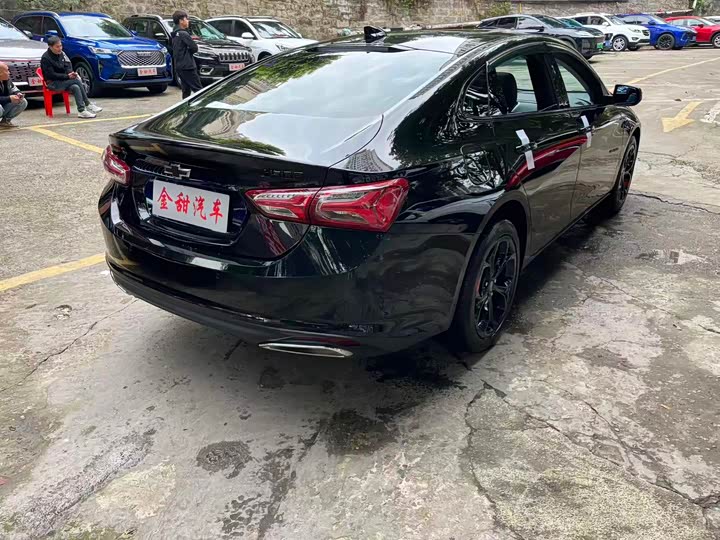 Фото 6 - Chevrolet Malibu XL