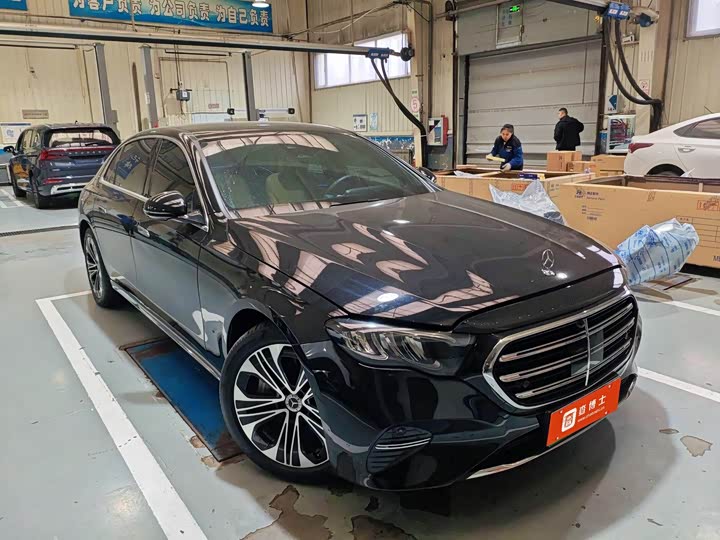 Фото 6 - Mercedes-Benz E-Class Hybrid