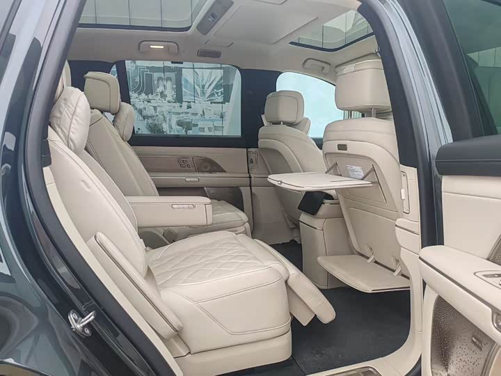 Фото 6 - Nio ES8