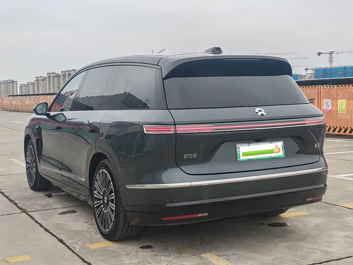 Фото 9 - Nio ES8