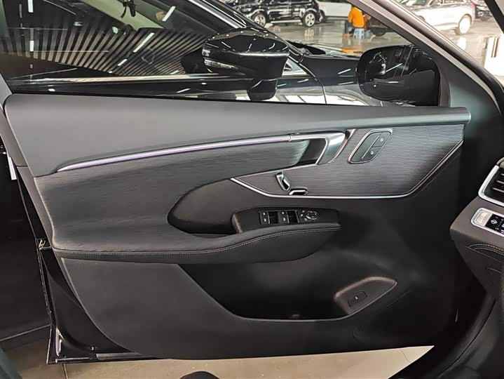 Фото 7 - Buick LaCrosse