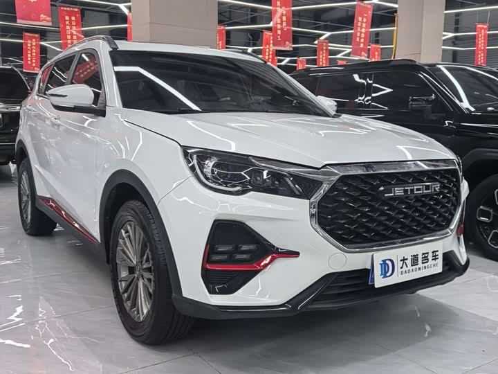 Фото 3 - Jetour X70