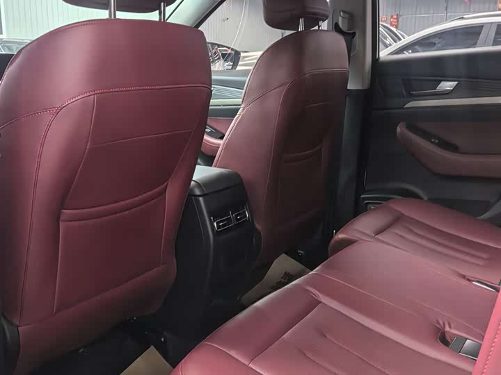 Фото 7 - Jetour X70