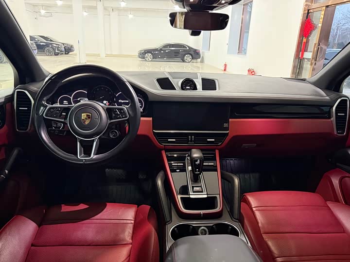 Фото 9 - Porsche Cayenne Hybrid