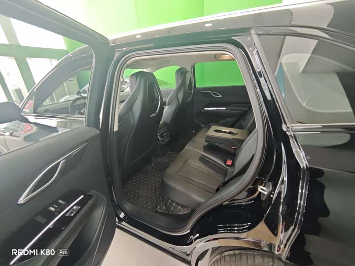 Photo 6 - Hongqi HS3