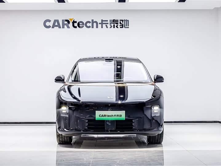 Photo 2 - LiXiang i8