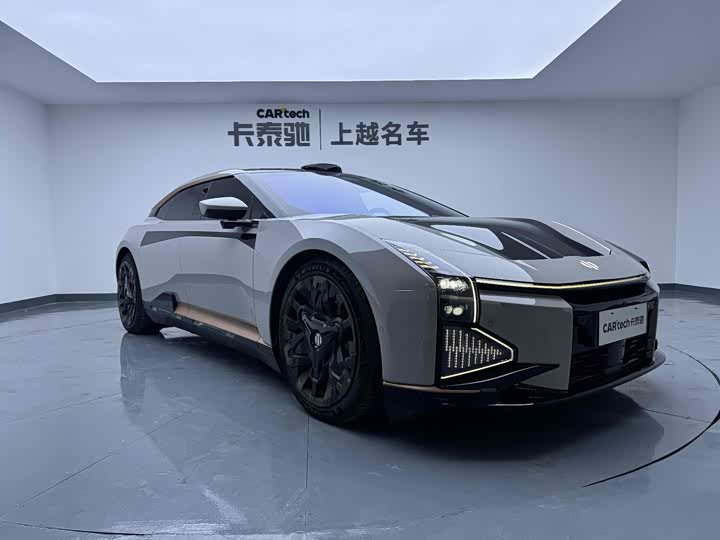 Фото 3 - HiPhi Z