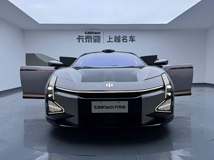 Фото 4 - HiPhi Z