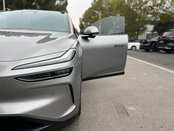 Фото 4 - Nio Onvo L60