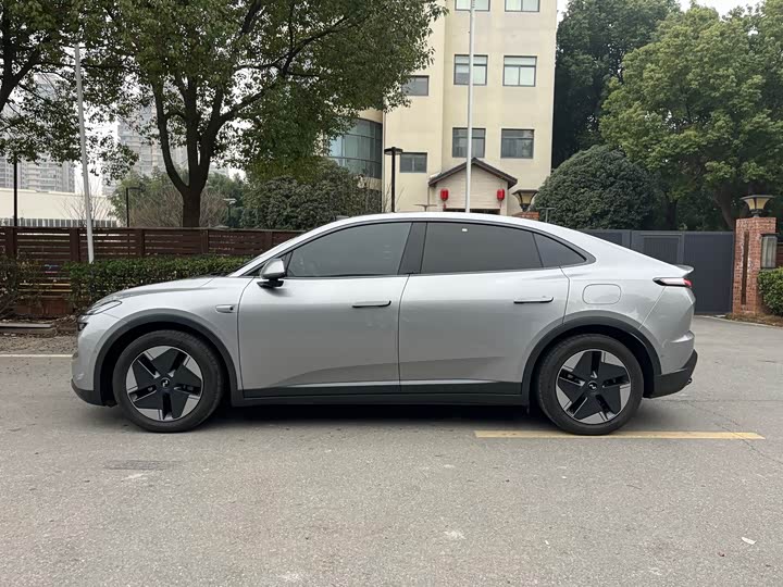 Фото 5 - Nio Onvo L60