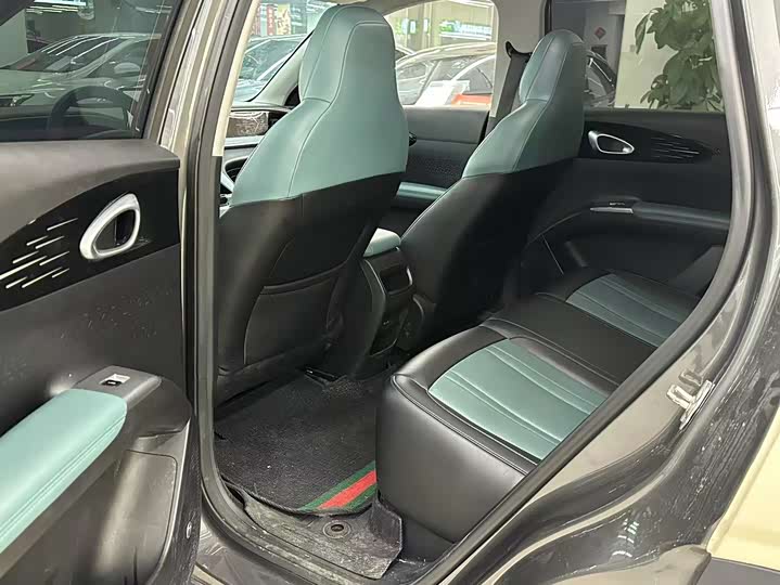 Фото 9 - Geely Galaxy Geome